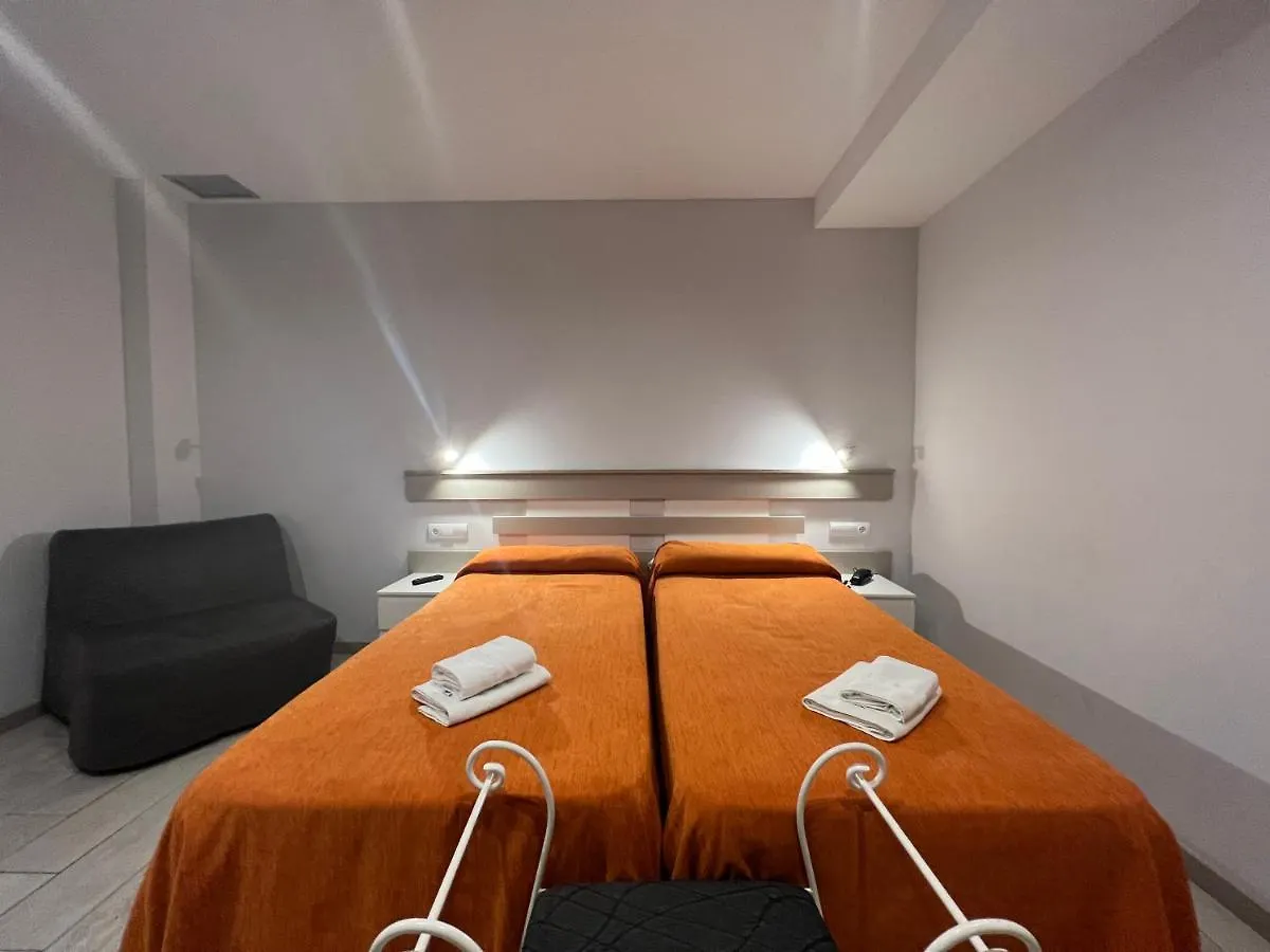 *** Aparthotel Apartamentos Comfort Calella Spagna