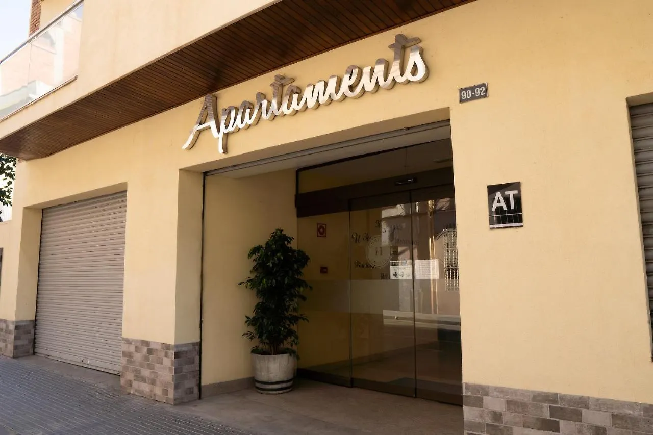 Apartamentos Comfort Calella 3*,  Spagna