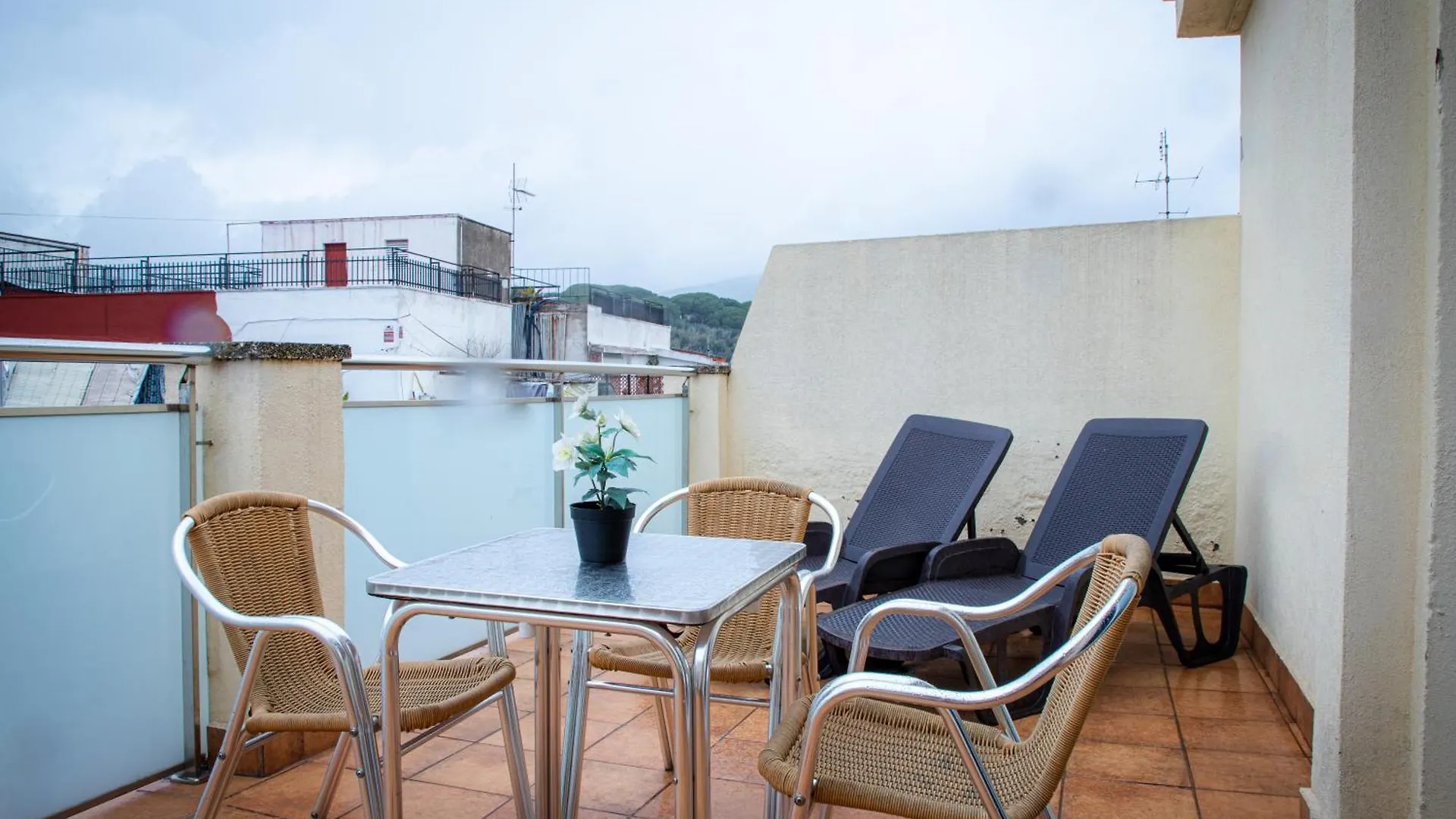 Apartamentos Comfort Calella Aparthotel