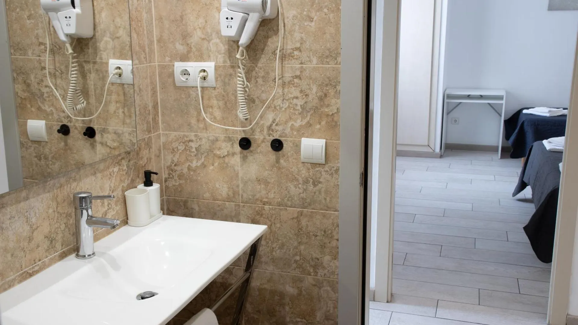 Aparthotel Apartamentos Comfort Calella