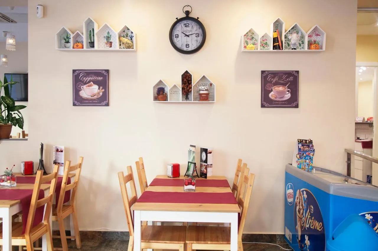Apartamentos Comfort Calella Appart hôtel