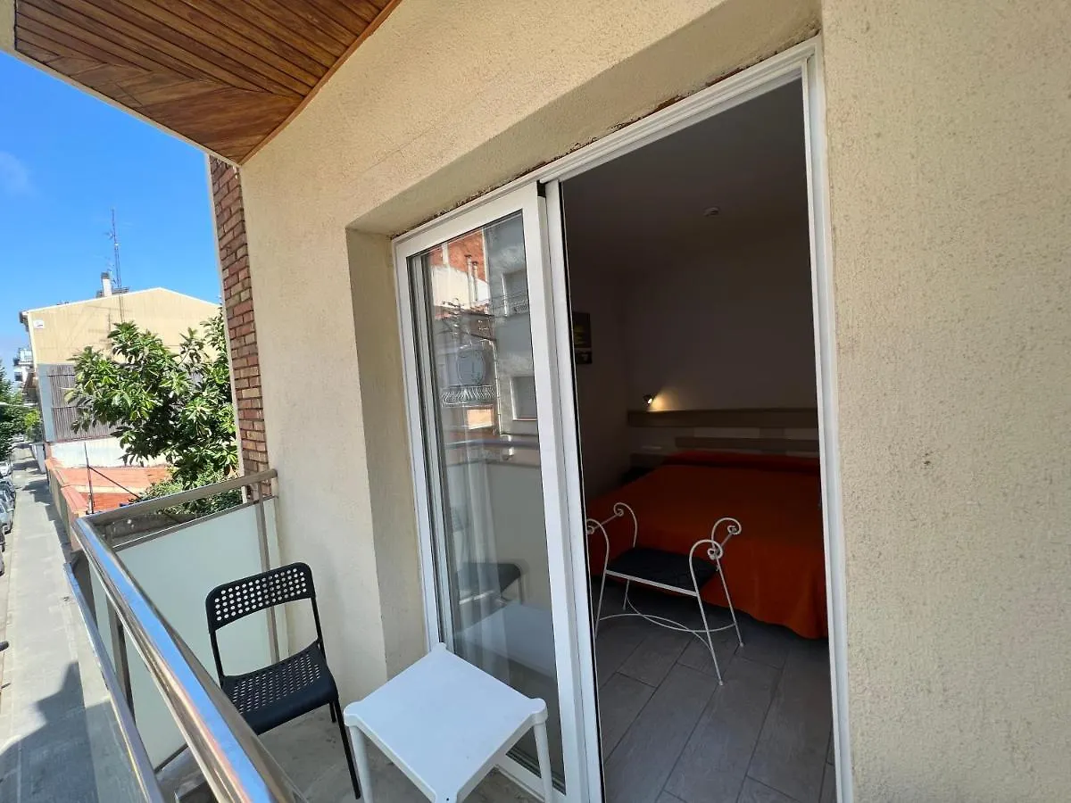 Apartamentos Comfort Calella Appart hôtel