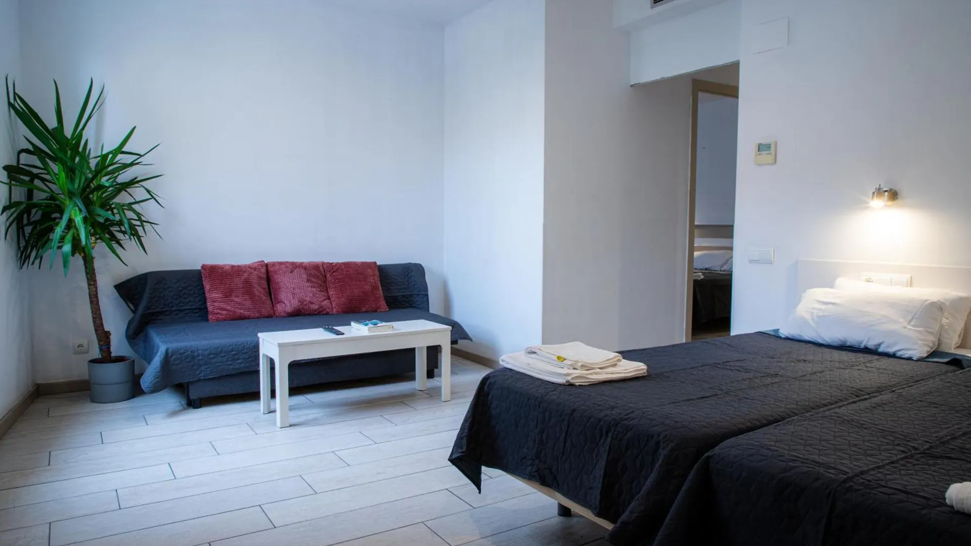 Apartamentos Comfort Calella Espagne